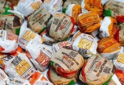 汉堡王微博爆料最新,神秘新品即将来袭！”